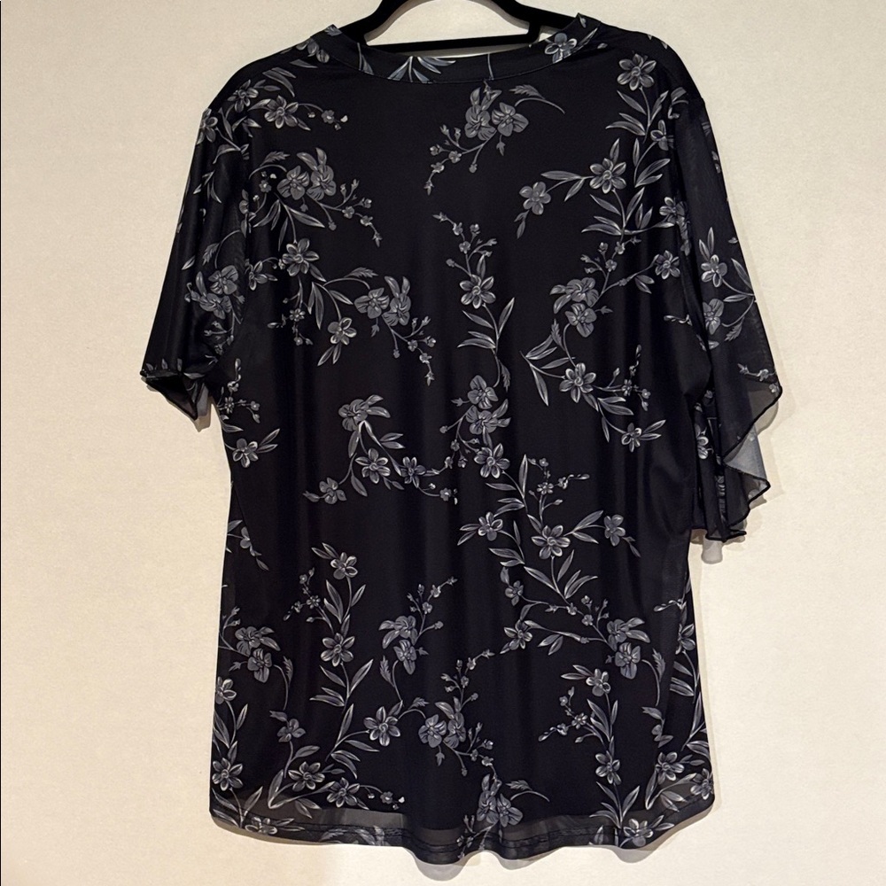 Timeson Women's Short Sleeve V Neck Blouse Floral Tunic top, XXL. NWT. Black - Picture 8 of 14